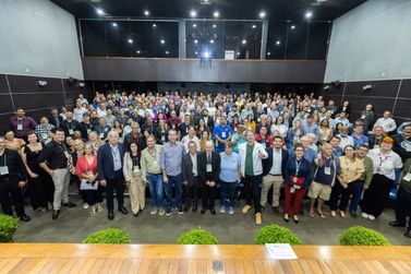 Itaipu e FARCOM fecham parceria de R$ 5,2 mi para r&aacute;dios comunit&aacute;rias