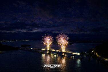 Virada ter&aacute; fogos na ponte e contagem regressiva no Edif&iacute;cio Sobre as Ondas