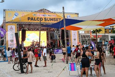 Palco Sunset fecha ver&atilde;o em Guaratuba com tr&ecirc;s dias de m&uacute;sica