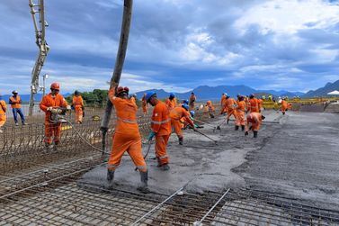 Ponte de Guaratuba tem 49 vagas de emprego abertas nesta ter&ccedil;a-feira