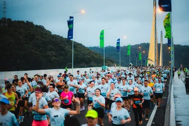 Brasileiros vencem prova principal da Maratona Internacional do Paran&aacute;; veja os resultados
