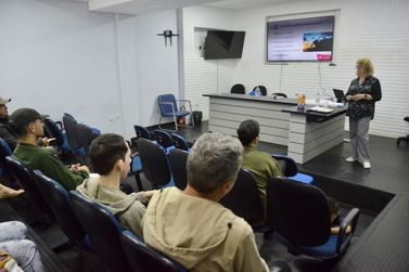 Guaratuba promove semana de oficinas e mutir&atilde;o para empreendedores locais