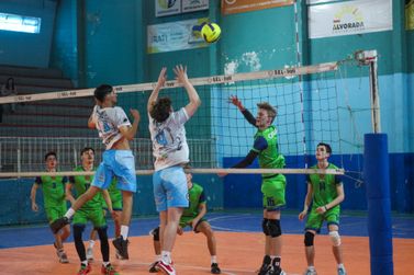 Delega&ccedil;&atilde;o de Guaratuba estreia na fase regional dos Jogos da Juventude