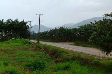 Moradores do Cubat&atilde;o recebem placas do CEP Rural em julho