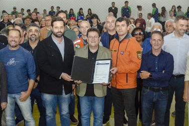 Prefeitura assina ordem de servi&ccedil;o para drenagem no Coroados