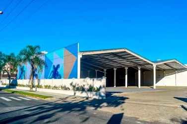 Justi&ccedil;a mant&eacute;m veto a shows e Espa&ccedil;o Litoral vira polo de frota municipal