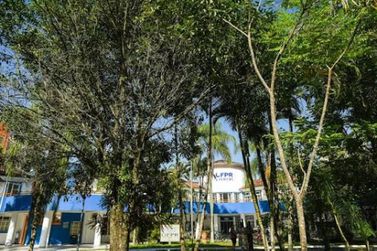 Vestibular da UFPR termina inscri&ccedil;&otilde;es hoje; ponte facilita acesso a Matinhos
