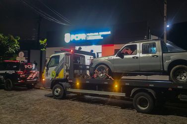 Caminhonete com chassi raspado &eacute; apreendida no Cohapar