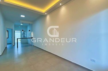 Casa &agrave; venda - 90m&sup2; - Balne&aacute;rio Eliana