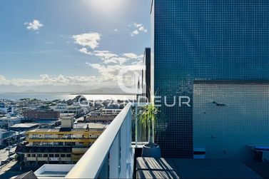 Apartamento &agrave; venda - 250m&sup2; - Centro