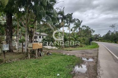 Ch&aacute;cara &agrave; venda - 3000m&sup2; - Boa Vista