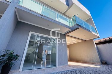 Sobrado &agrave; venda - 150m&sup2; - Pi&ccedil;arras