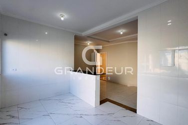 Sobrado &agrave; venda - 150m&sup2; - Pi&ccedil;arras