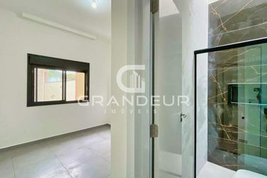Casa &agrave; venda - 90m&sup2; - Balne&aacute;rio Eliana