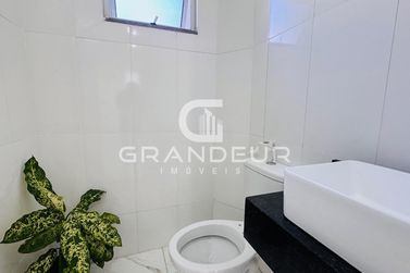 Sobrado &agrave; venda - 150m&sup2; - Pi&ccedil;arras