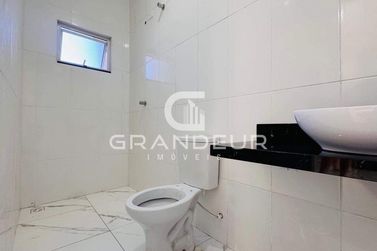 Sobrado &agrave; venda - 150m&sup2; - Pi&ccedil;arras