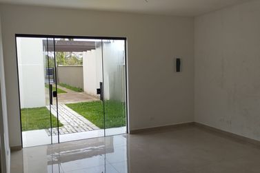 Casa &agrave; venda - 75m&sup2; - Cohapar