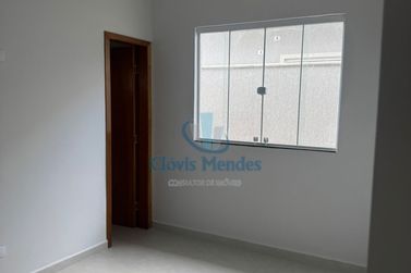 Casa &agrave; venda - 120m&sup2; - Eliana