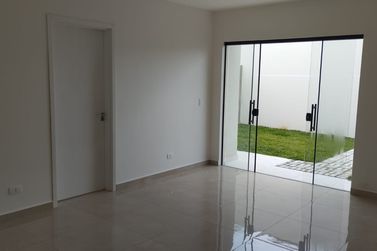 Casa &agrave; venda - 75m&sup2; - Cohapar