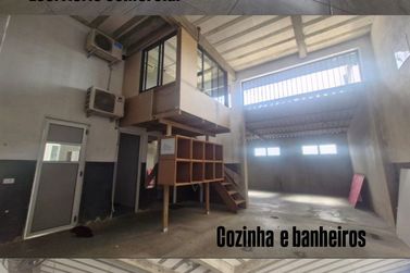 Sala Comercial para alugar - 300m&sup2; - cohapar