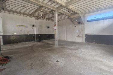 Sala Comercial para alugar - 300m&sup2; - cohapar