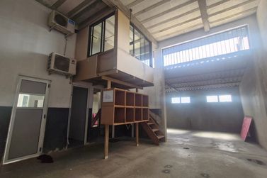 Sala Comercial para alugar - 300m&sup2; - cohapar