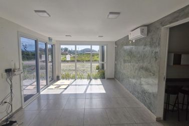 Sala Comercial para alugar - 300m&sup2; - cohapar