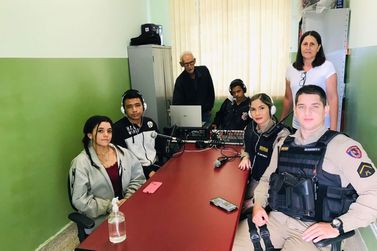 PPVD e estudantes realizam podcast na Escola Estadual Dona Queridinha
