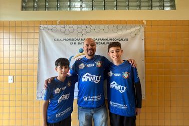 De Ibaiti a Bras&iacute;lia:Clube de Ci&ecirc;ncias de escola do Campinho representa o Paran&aacute;