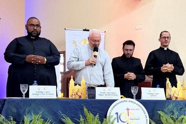 Diocese de Jacarezinho apresentou programa&ccedil;&atilde;o do centen&aacute;rio em coletiva