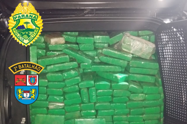 A&ccedil;&atilde;o conjunta apreende 284 quilos de maconha e prende motorista no Norte Pioneiro
