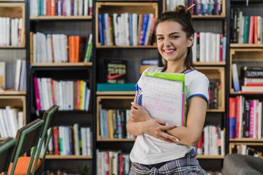 Inscri&ccedil;&otilde;es do ENEM 2026 come&ccedil;am e mobilizam estudantes