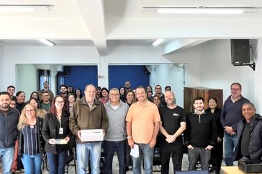 UTFPR entrega kit de rob&oacute;tica ao Polo UAB de Ibaiti e fortalece ensino tecnol&oacute;gico