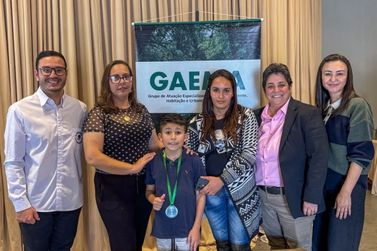 Aluno de Ibaiti conquista 2&ordm; lugar em concurso ambiental e &eacute; premiado com bicicleta