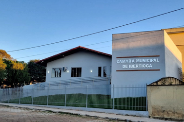 C&acirc;mara aprova educa&ccedil;&atilde;o em tempo integral, programa para quitar d&iacute;vidas e ajuda de custo