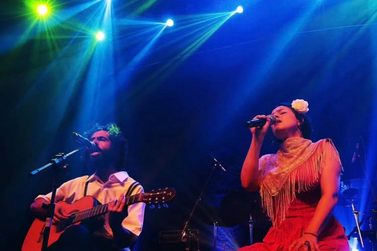 Duo Paradiso leva can&ccedil;&otilde;es de diferentes culturas ao Teatro Municipal de S&atilde;o Jo&atilde;o del-Rei