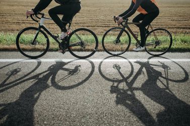 Há vários anos, grupo de ciclistas de São Francisco percorre vários quilômetros.