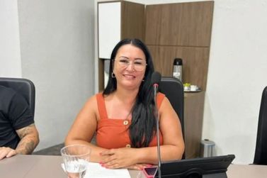 Vereadora comemora aprova&ccedil;&atilde;o do projeto &ldquo;Farm&aacute;cia Solid&aacute;ria" em Igrejinha
