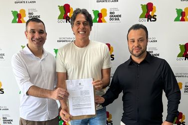 Parob&eacute; conquista R$ 500 mil para constru&ccedil;&atilde;o de complexo esportivo no bairro XV de Junho