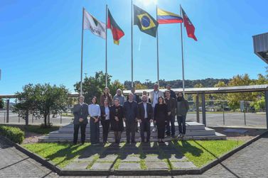Feevale e institui&ccedil;&atilde;o da Col&ocirc;mbia consolidam parceria com a&ccedil;&otilde;es e projetos conjuntos