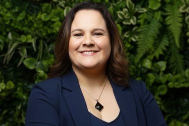 Parob&eacute; promove forma&ccedil;&atilde;o pedag&oacute;gica com a Professora Berenice Soares Bueno Jardim