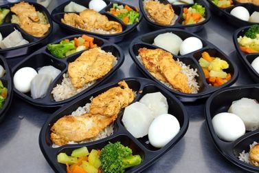 Rissul destaca novidade com marmitas fitness e amplia opera&ccedil;&atilde;o de rotisseria e grill