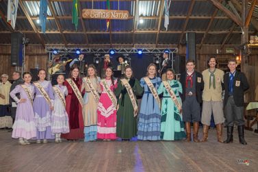 22&ordf; Regi&atilde;o Tradicionalista conhece seus novos representantes culturais
