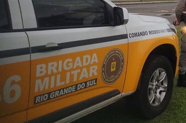 Capotamento de ve&iacute;culo na ERS-239 &eacute; registrado em Taquara e condutor sai sem ferimentos