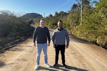 Parob&eacute; conquista conv&ecirc;nio de R$ 7,2 milh&otilde;es para pavimentar rua no bairro Areia Branca