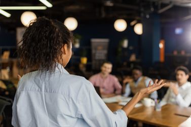Sala do Empreendedor e Sebrae promovem palestra sobre marketing e vendas em Taquara