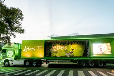 Grupo Lebes promove show em Parob&eacute; para comemorar seus 70 anos