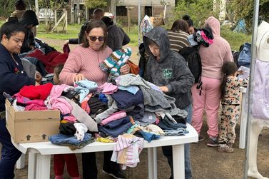 Varal Solid&aacute;rio leva roupas e cal&ccedil;ados gratuitos ao bairro Mariana, em Parob&eacute;