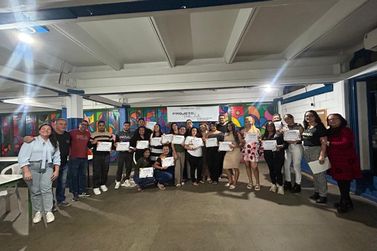 Munic&iacute;pio de Parob&eacute; celebra formatura do Curso de L&iacute;ngua Portuguesa para Migrantes