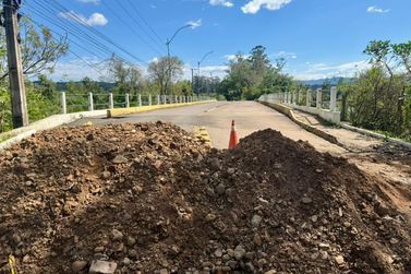 Prefeitura de Taquara libera tr&acirc;nsito na ponte sobre o Rio Paranhana nesta sexta-feira (4)